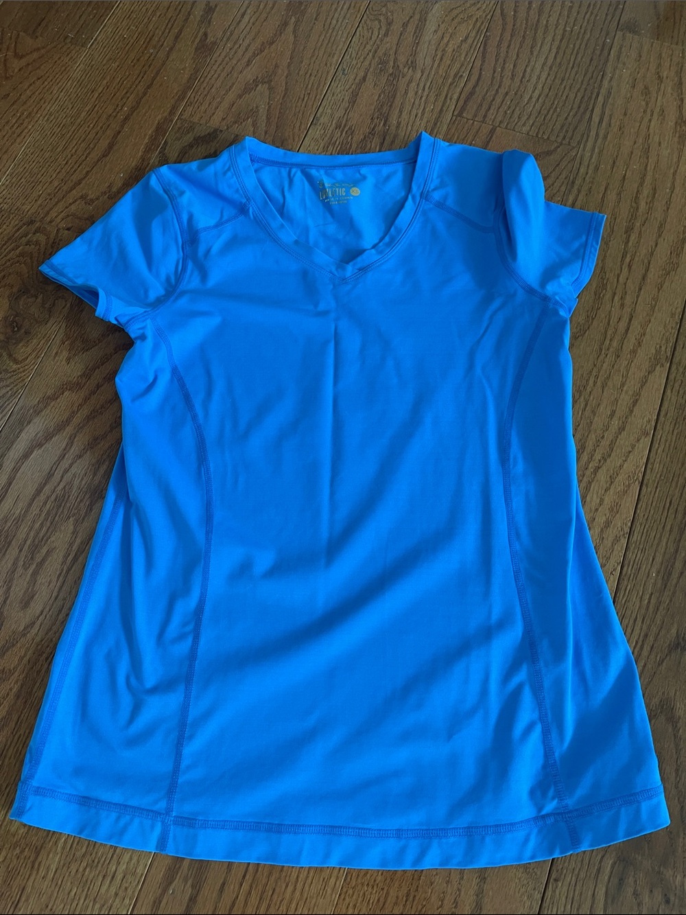 Lilly Pulitzer Women’s V-Neck Active Tee - Bright Blue